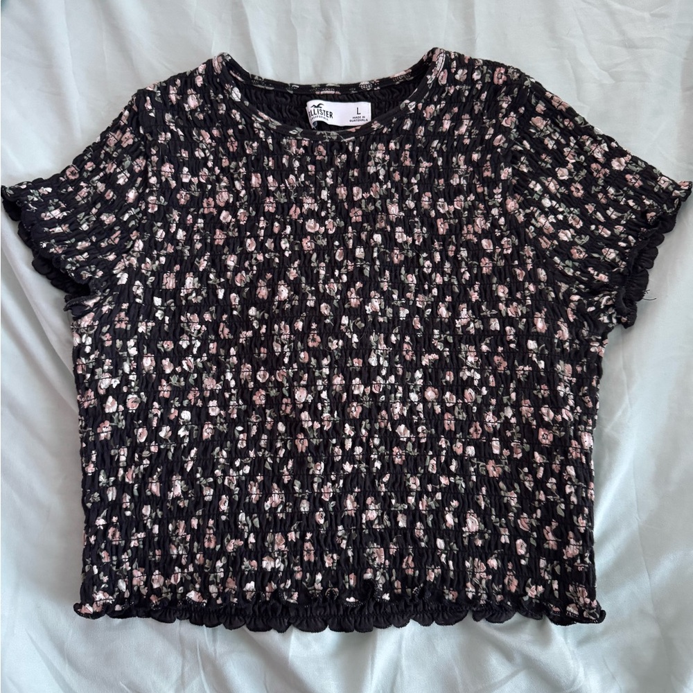 Hollister Black Floral Smocked Short Sleeve Crop Top Womens Sz L